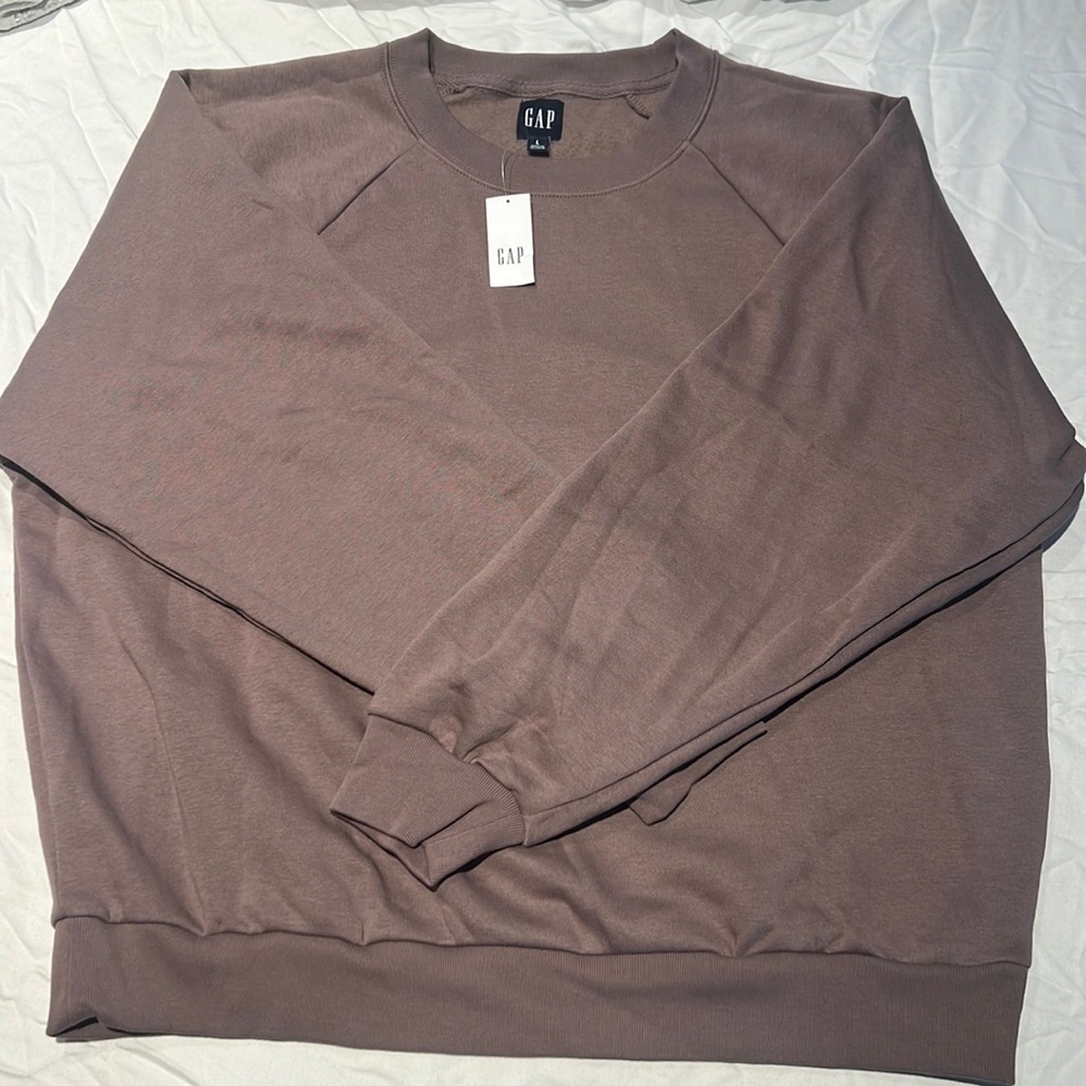 NWT GAP Crewneck Sweatshirt